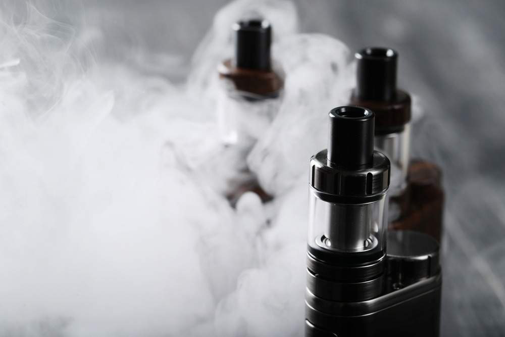 Trocar cigarro pelo vape, vale a pena? Descubra as vantagens!